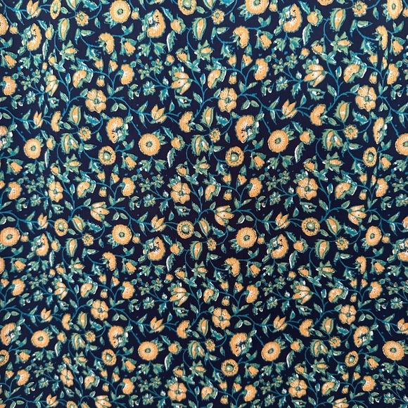 LIKE NEW J Crew Factory Blouse - Picture 5 of 5